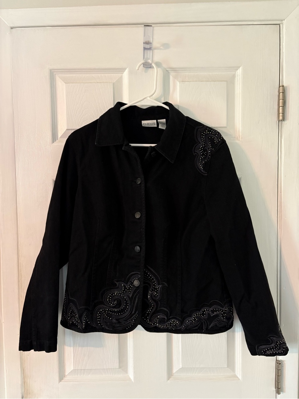 Black Embellished Studded Jacket Y2K Western Swirl Stretch Chico’s Size 2